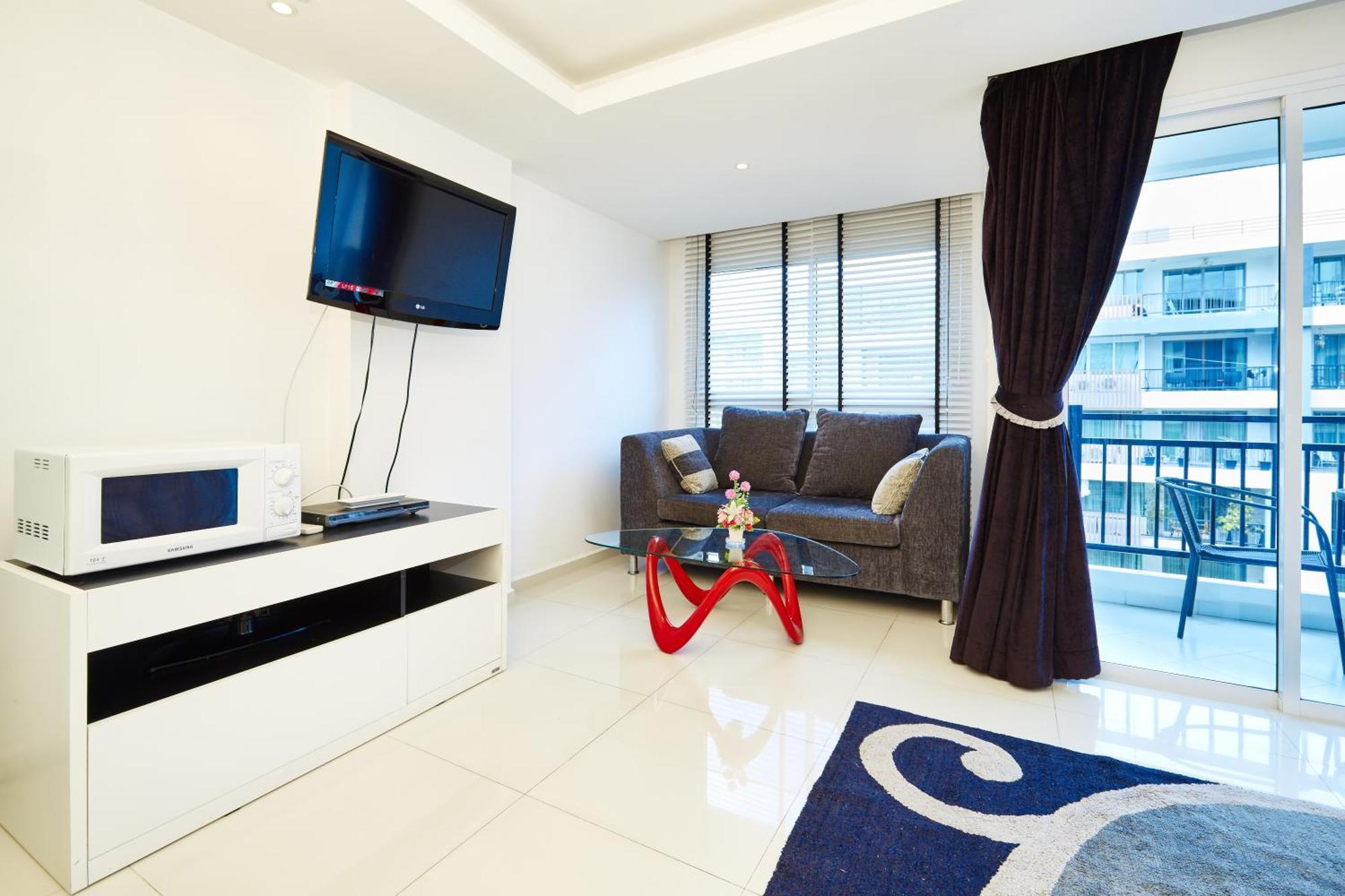 Avenue Residence By Fantasea Beach Патая Стая снимка