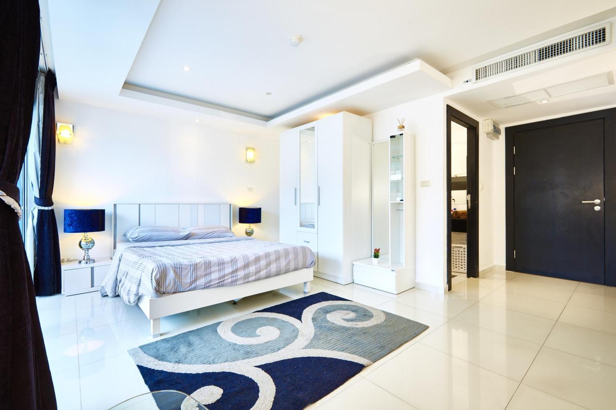 Avenue Residence By Fantasea Beach Патая Стая снимка